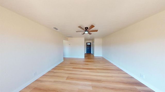 4298 N Holt Avenue, Fresno, CA 93705
