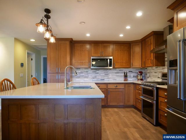 15045 Quall Rd NE, Silverton, OR 97381