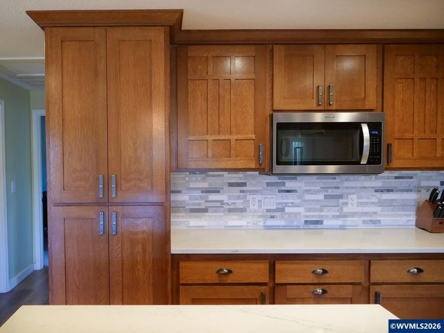 15045 Quall Rd NE, Silverton, OR 97381