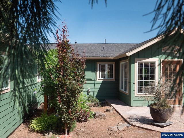 15045 Quall Rd NE, Silverton, OR 97381