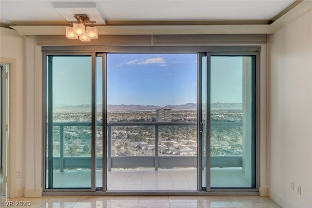 322 Karen Avenue 2705, Las Vegas, NV 89109