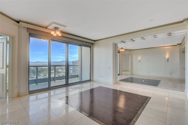 322 Karen Avenue 2705, Las Vegas, NV 89109