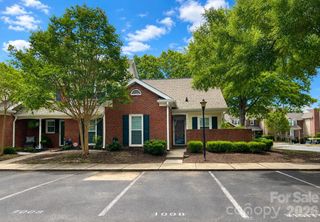 9126 N Vicksburg Park Court, Charlotte, NC 28210