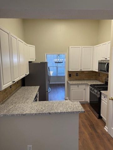 2495 Lakebrooke Drive, Marietta, GA 30066