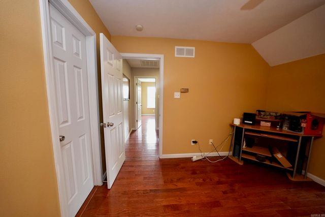 62 Robin Nest Lane, Lonoke, AR 72086