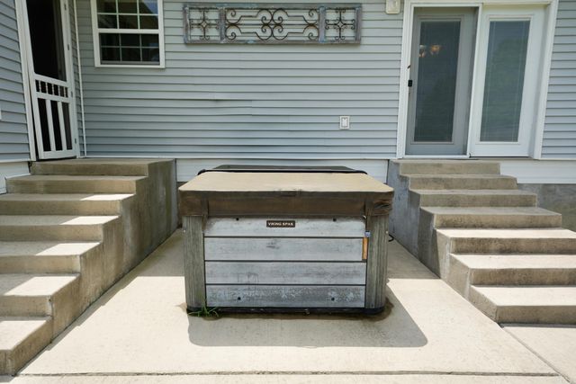 62 Robin Nest Lane, Lonoke, AR 72086