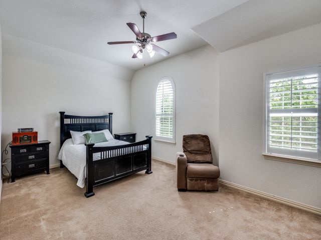 8561 Navisota Drive, Lantana, TX 76226