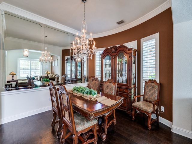 8561 Navisota Drive, Lantana, TX 76226
