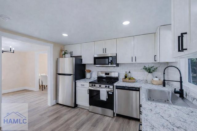 69 Railroad Street, Ludowici, GA 31316