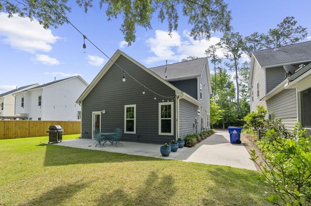 1647 Emmets Road, Johns Island, SC 29455