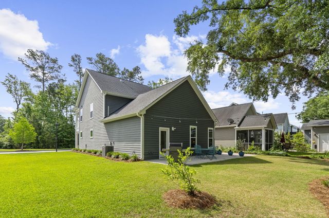 1647 Emmets Road, Johns Island, SC 29455