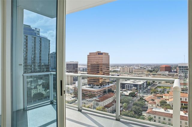 150 E ROBINSON STREET 2002, Orlando, FL 32801