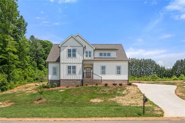 153 Summerlyn Drive, Mocksville, NC 27028