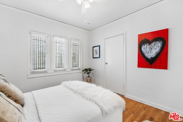 1926 3RD Street, Santa Monica, CA 90405