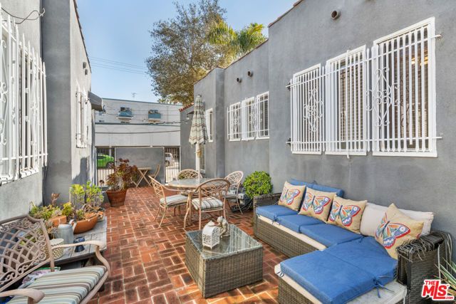 1926 3RD Street, Santa Monica, CA 90405