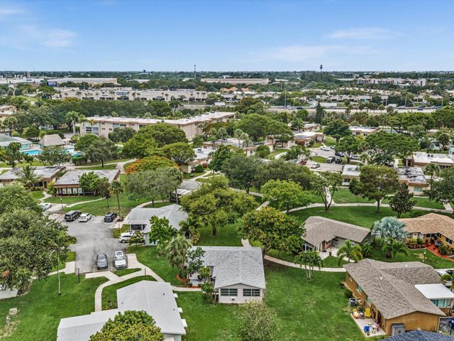 3629 SW Natura Avenue, Deerfield Beach, FL 33441