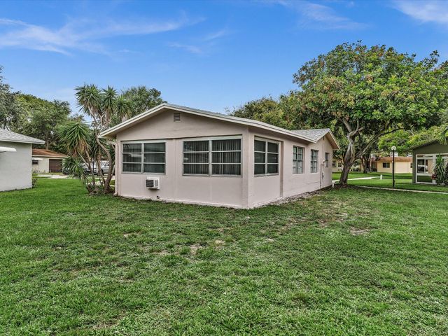 3629 SW Natura Avenue, Deerfield Beach, FL 33441