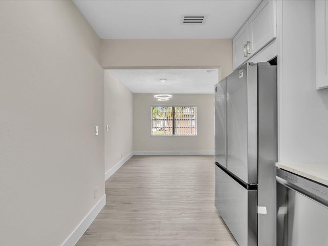 3629 SW Natura Avenue, Deerfield Beach, FL 33441