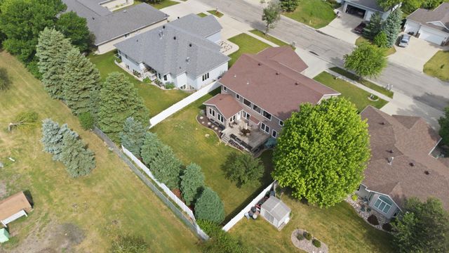 965 18th Avenue Circle N, Moorhead, MN 56560