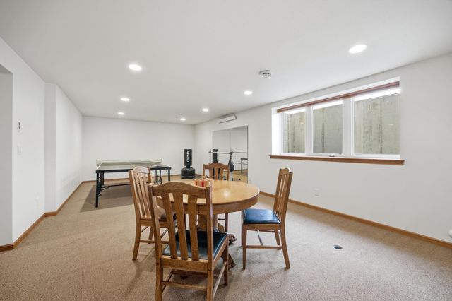 965 18th Avenue Circle N, Moorhead, MN 56560