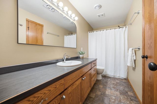 965 18th Avenue Circle N, Moorhead, MN 56560