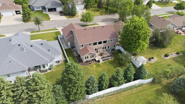 965 18th Avenue Circle N, Moorhead, MN 56560