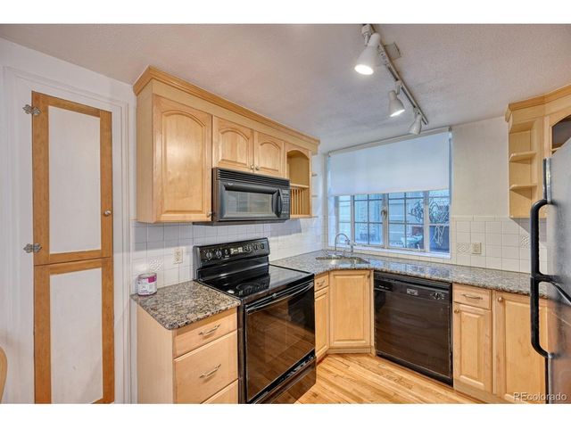 485 S Logan St 16, Denver, CO 80209