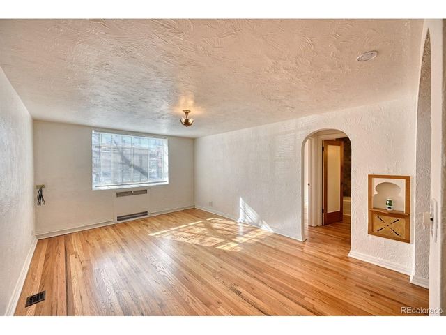 485 S Logan St 16, Denver, CO 80209
