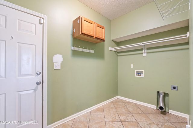 1808 Marcia Louise Drive, Southaven, MS 38672