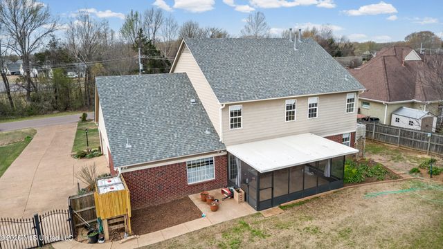 1808 Marcia Louise Drive, Southaven, MS 38672