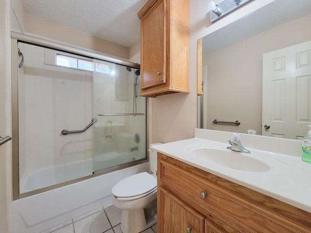 1000 Shell Avenue, Cleveland, TX 77327