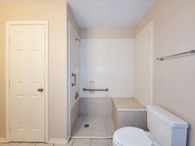 1000 Shell Avenue, Cleveland, TX 77327