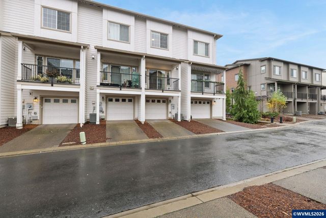 28668 SW Paris Av, Wilsonville, OR 97070