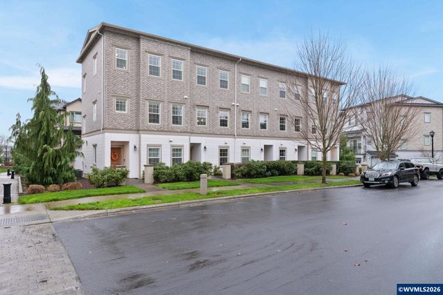 28668 SW Paris Av, Wilsonville, OR 97070