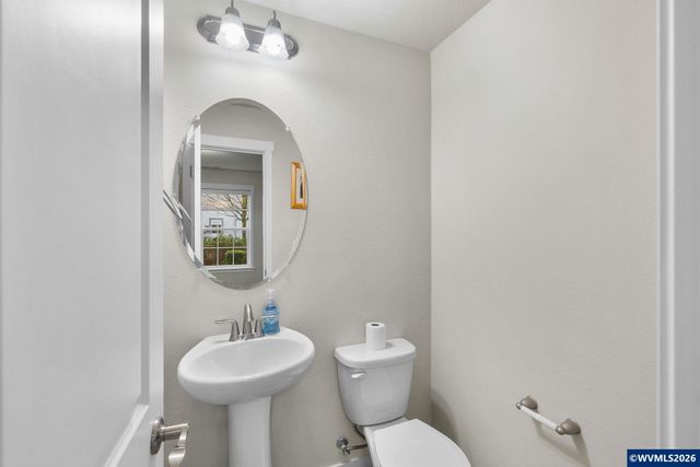 28668 SW Paris Av, Wilsonville, OR 97070