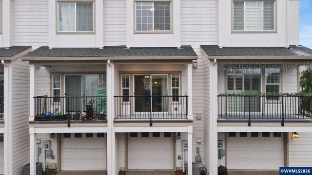 28668 SW Paris Av, Wilsonville, OR 97070