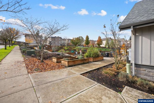 28668 SW Paris Av, Wilsonville, OR 97070