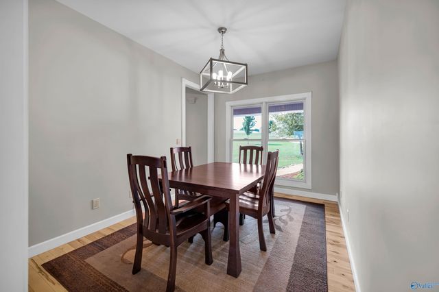 6400 Snake Road, Athens, AL 35611