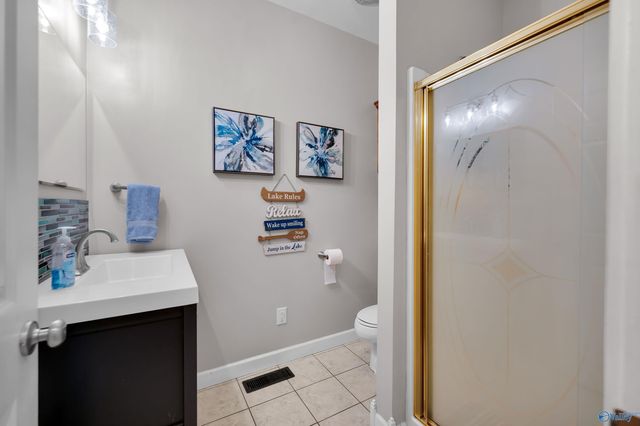 6400 Snake Road, Athens, AL 35611