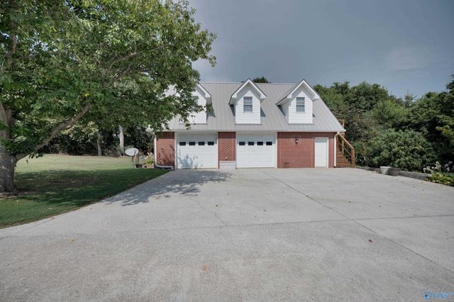 6400 Snake Road, Athens, AL 35611