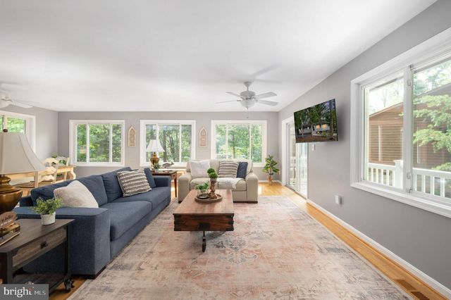 103 HILLSIDE DR, Locust Grove, VA 22508