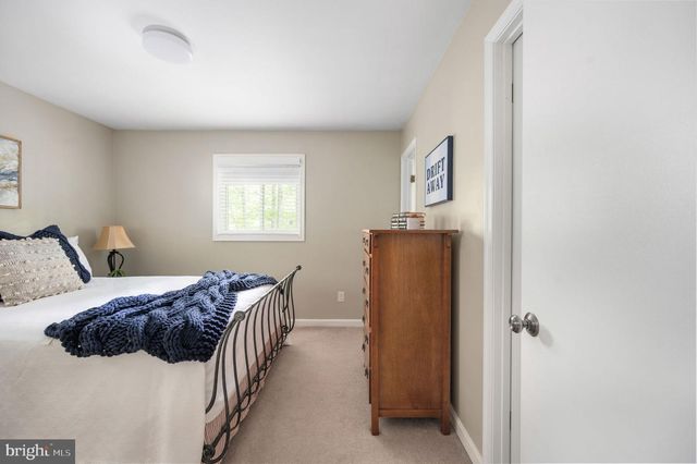 103 HILLSIDE DR, Locust Grove, VA 22508