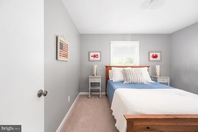 103 HILLSIDE DR, Locust Grove, VA 22508