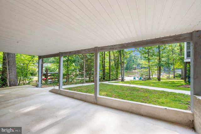 103 HILLSIDE DR, Locust Grove, VA 22508