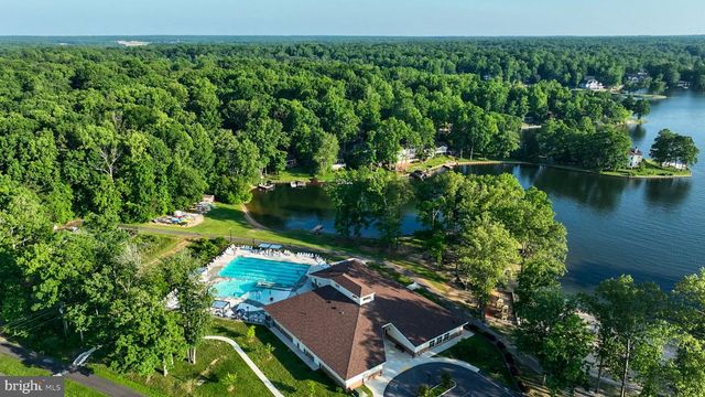 103 HILLSIDE DR, Locust Grove, VA 22508