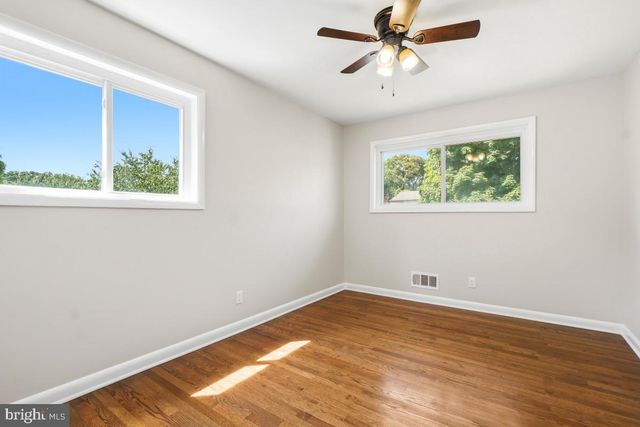 1446 ROXANNA RD NW, Washington, DC 20012