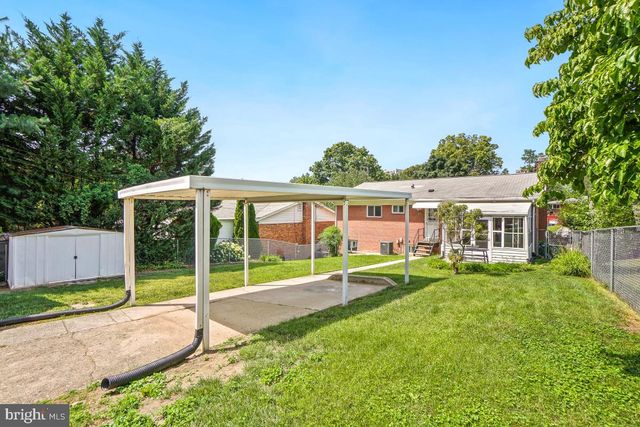 1446 ROXANNA RD NW, Washington, DC 20012