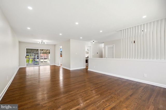 1446 ROXANNA RD NW, Washington, DC 20012