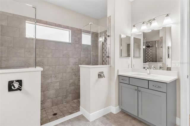 39634 GROVE HEIGHTS, Lady Lake, FL 32159