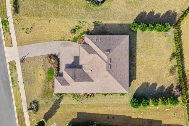 39634 GROVE HEIGHTS, Lady Lake, FL 32159